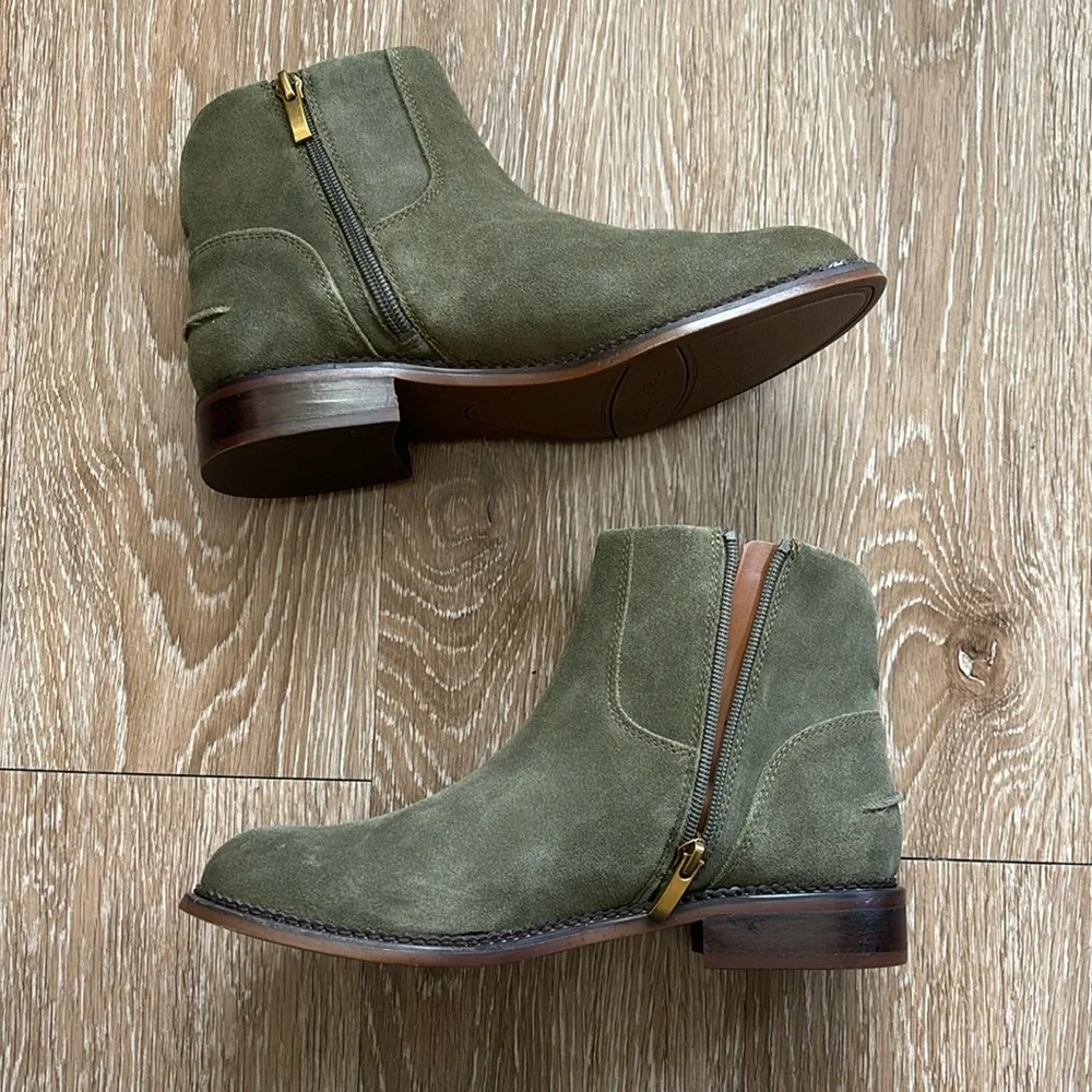 Franco Sarto olive green suede ‘hero’ ankle boots, 7.5